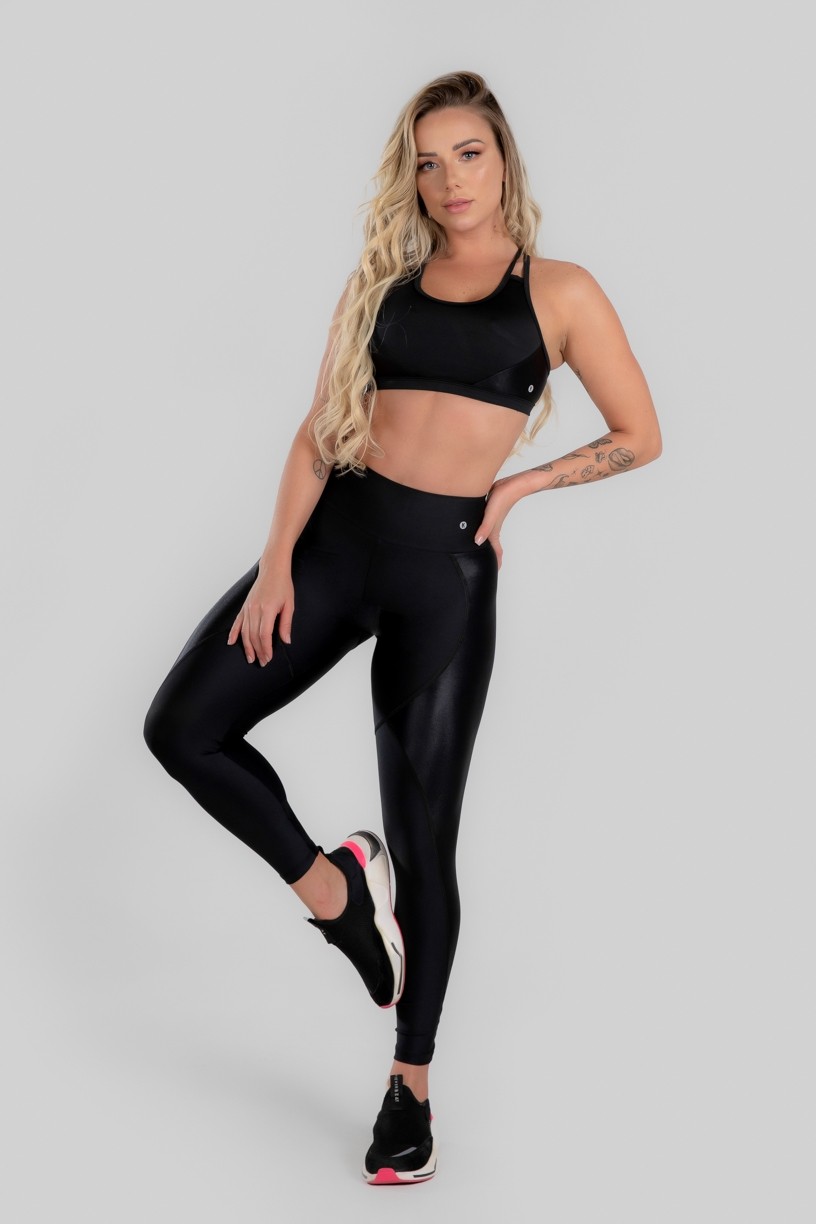 Calça Legging com Recorte de Cirrê Bumbum Up (Preto) | Ref: K2947-A