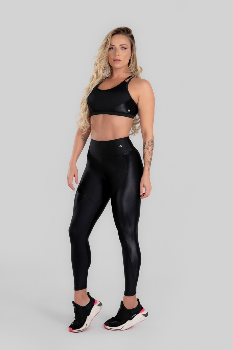 Calça Legging com Recorte de Cirrê Bumbum Up (Preto) | Ref: K2947-A