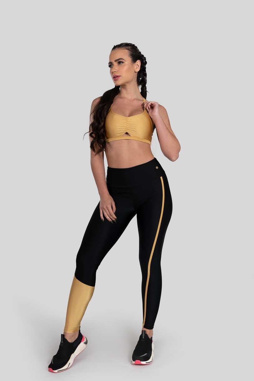 Calça Legging com Recorte e Chapado (Preto / Ouro) | Ref: K3145-B