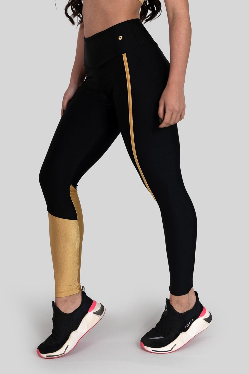 Calça Legging com Recorte e Chapado (Preto / Ouro) | Ref: K3145-B