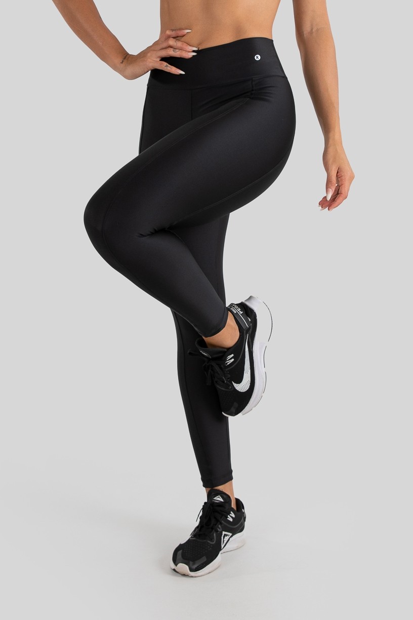 Calça Legging com Recorte e Pesponto (Preto) | Ref: K3208-A