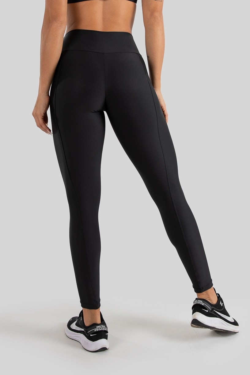 Calça Legging com Recorte e Pesponto (Preto) | Ref: K3208-A