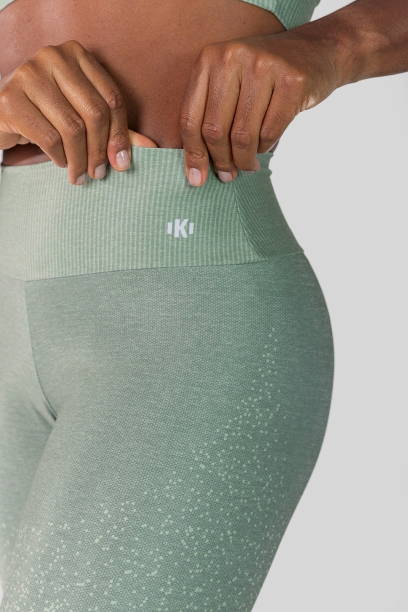 Calça Legging Estampa Digital com Cós Duplo (Deep Green) | Ref: K3124-A