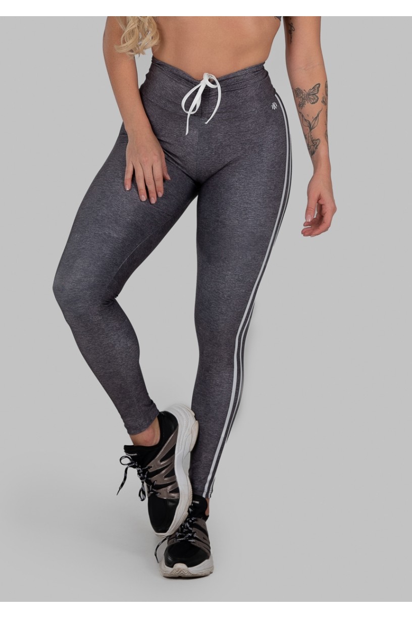 Calça Legging Estampa Digital com Cós Franzido e Cadarço (Sport Stripes Grey) | Ref: K2997-A