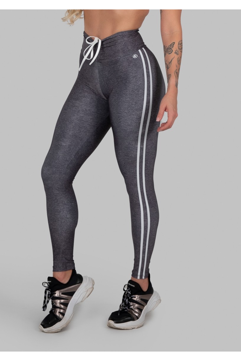 Calça Legging Estampa Digital com Cós Franzido e Cadarço (Sport Stripes Grey) | Ref: K2997-A