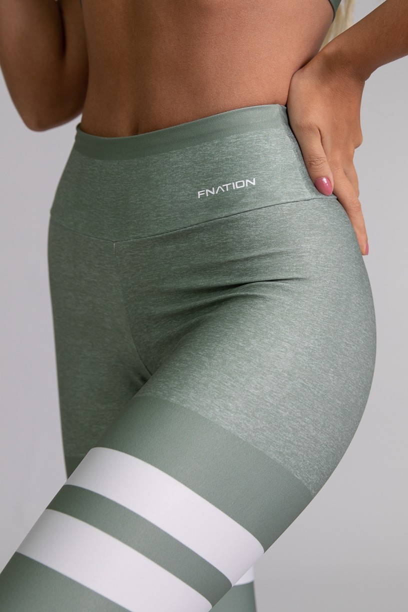 Calça Legging Fitness Estampa Digital Green Army | Ref: GO390