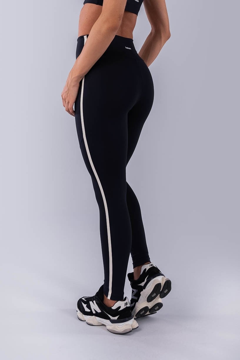 Calça Legging sem Gancho com Chapado nas Laterais (Preto / Off-White) | Ref: K4485-A
