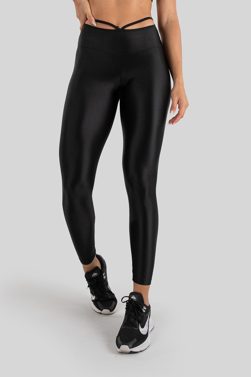 Calça Legging Tecido Platinado com Tiras no Cós (Preto)  Ref K3212-B