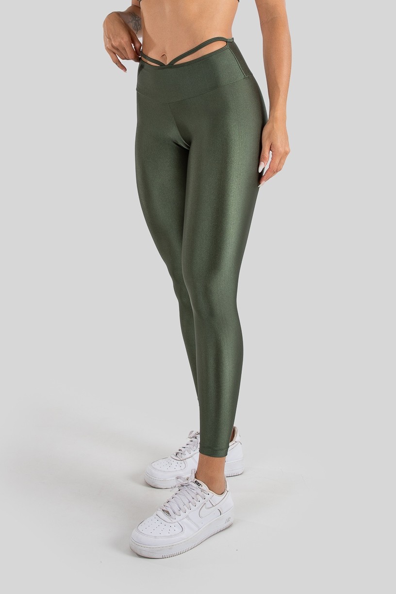 Calça Legging Tecido Platinado com Tiras no Cós (Verde Militar) | Ref: K3212-D