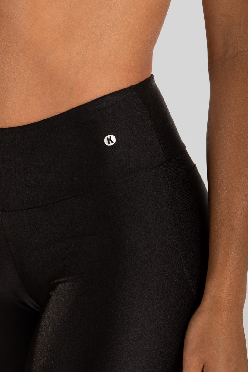 Calça Legging Tecido Platinado Levanta Bumbum (Preto) | Ref: K3210-B