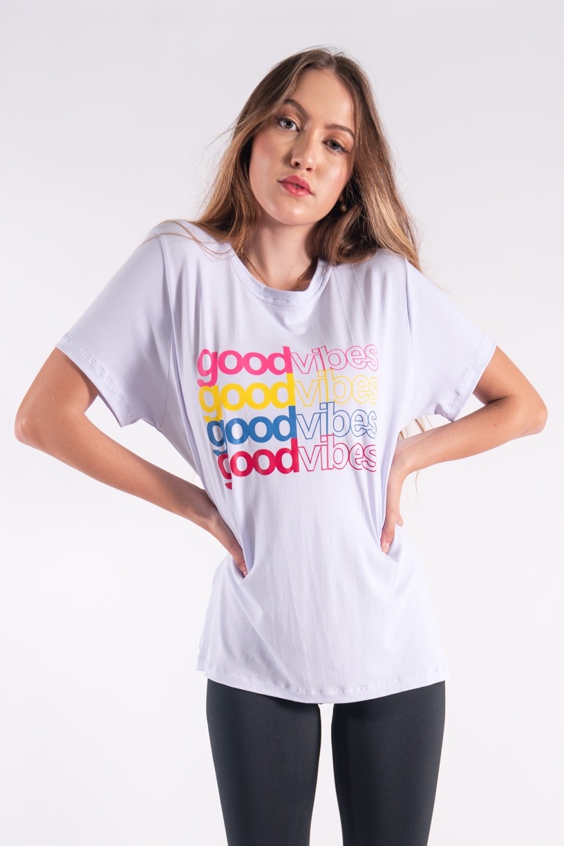 Camisetão com Silk Good Vibes (Branco) | Ref: K2848-B