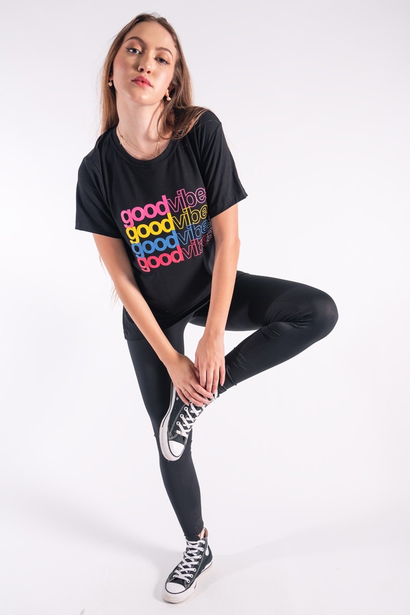 Camisetão com Silk Good Vibes (Preto) | Ref: K2848-A