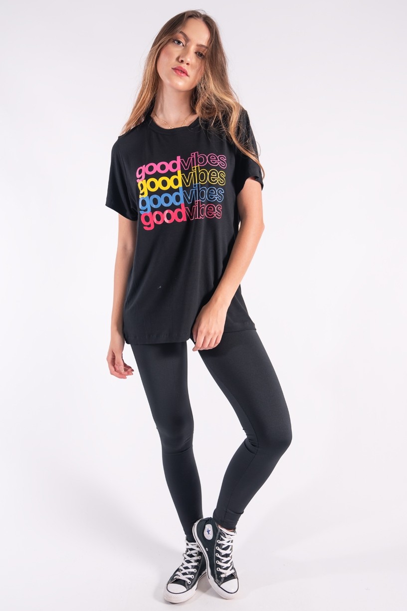 Camisetão com Silk Good Vibes (Preto) | Ref: K2848-A