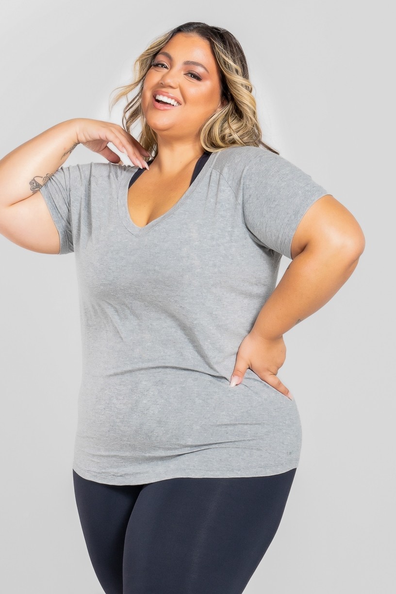 Camiseta Raglan Básica Plus Size (Mescla) | Ref: KP3082-D