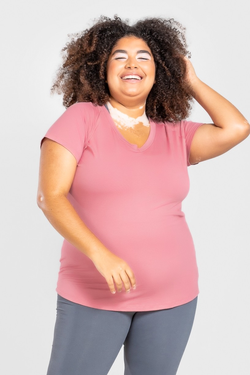 Camiseta Raglan Básica Plus Size (Rosa) | Ref: KP3082-E