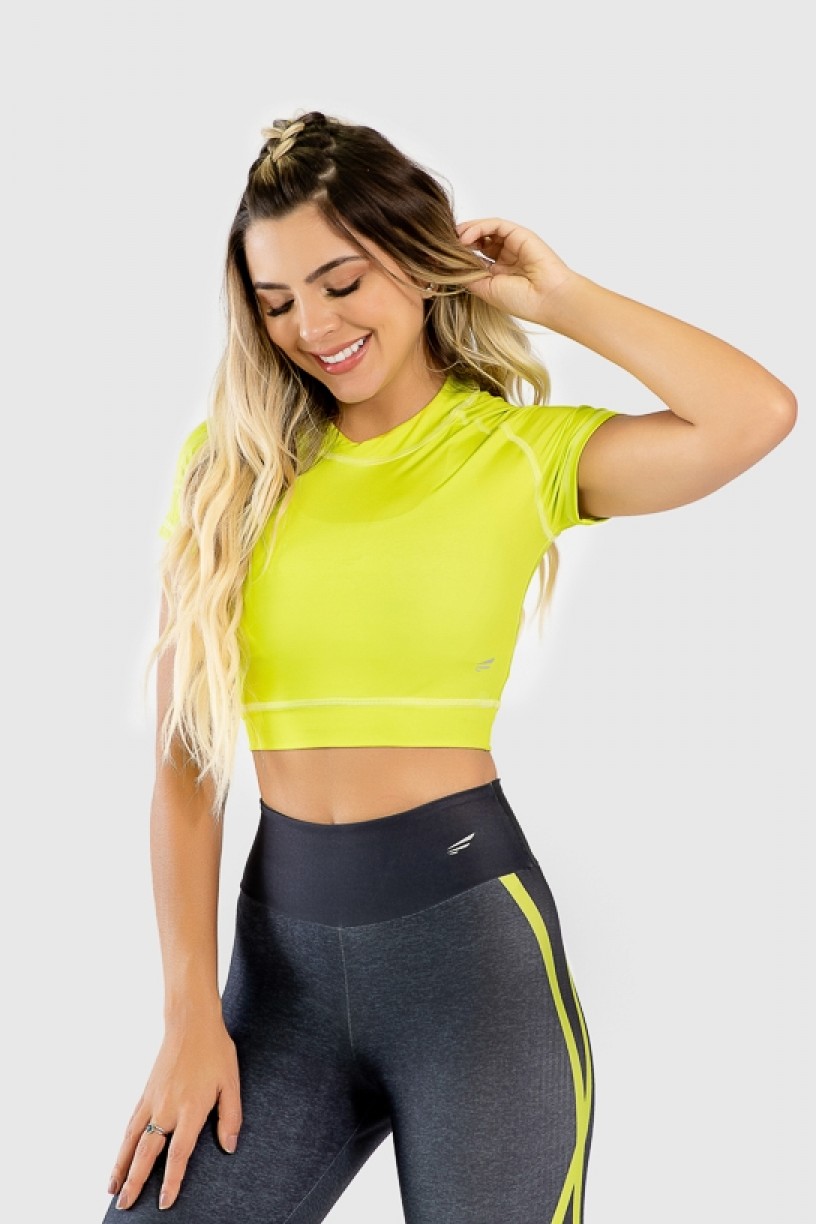 Cropped Fitness Justo de Manga Curta Estampa Digital Yellow Strings | Ref: GO268-A