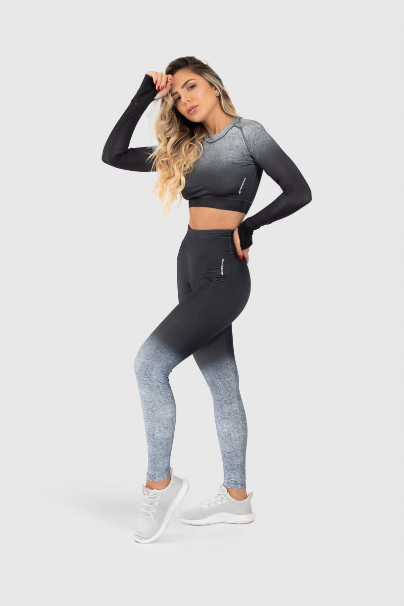 Cropped Fitness Manga Longa Dedinho Estampa Digital Gray Gradient | Ref: GO174