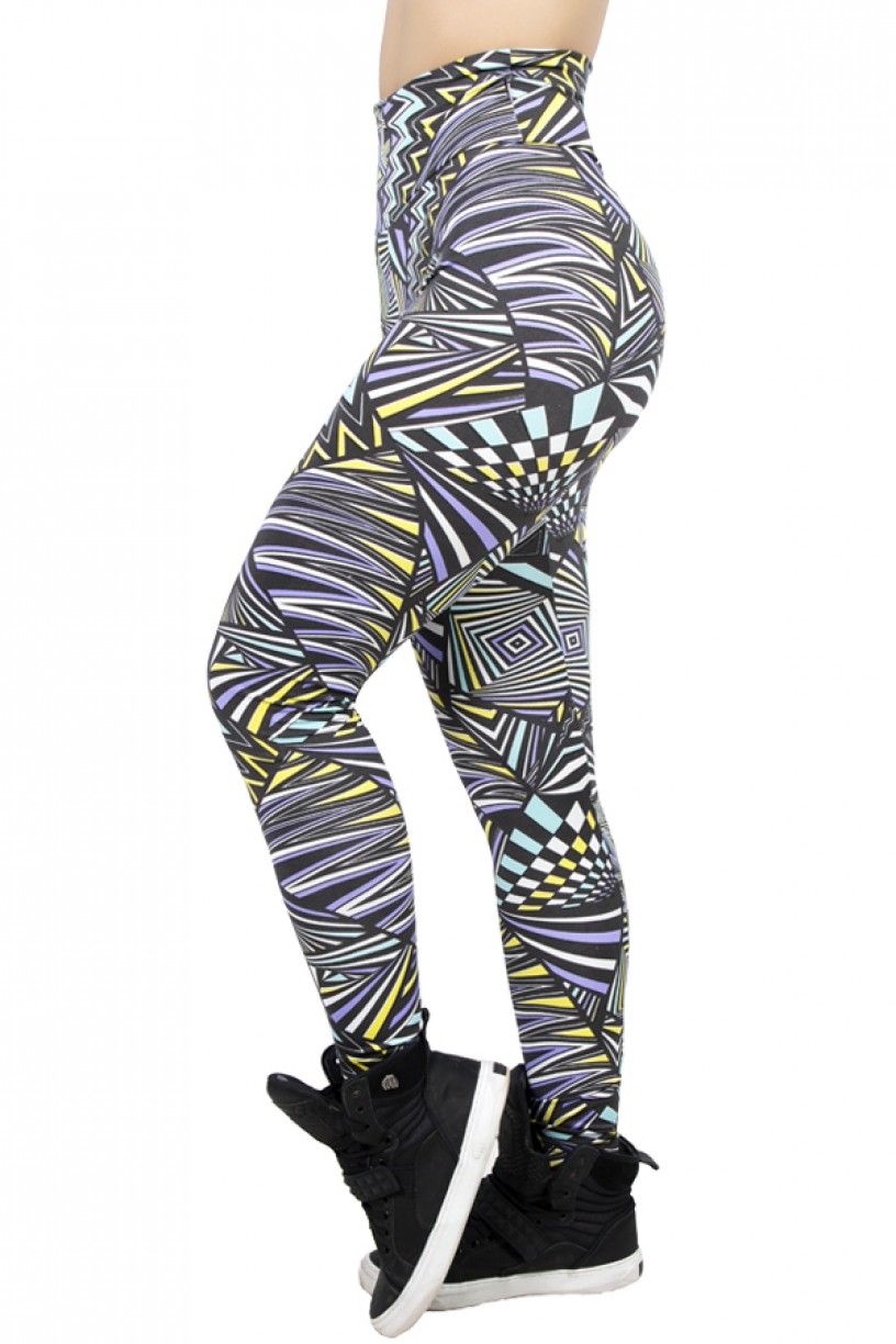 Legging Estampada Quadrados e Triângulos Preto Verde e Amarelo | Ref: CA428