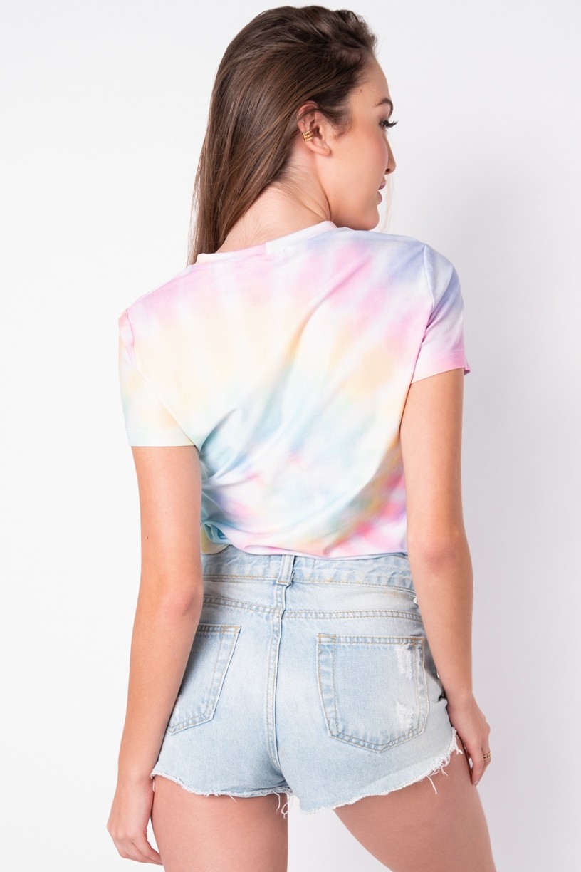 Blusa Básica com Nozinho Estampa Digital Tie Dye (Arco-Íris Claro) | Ref: K2829-C