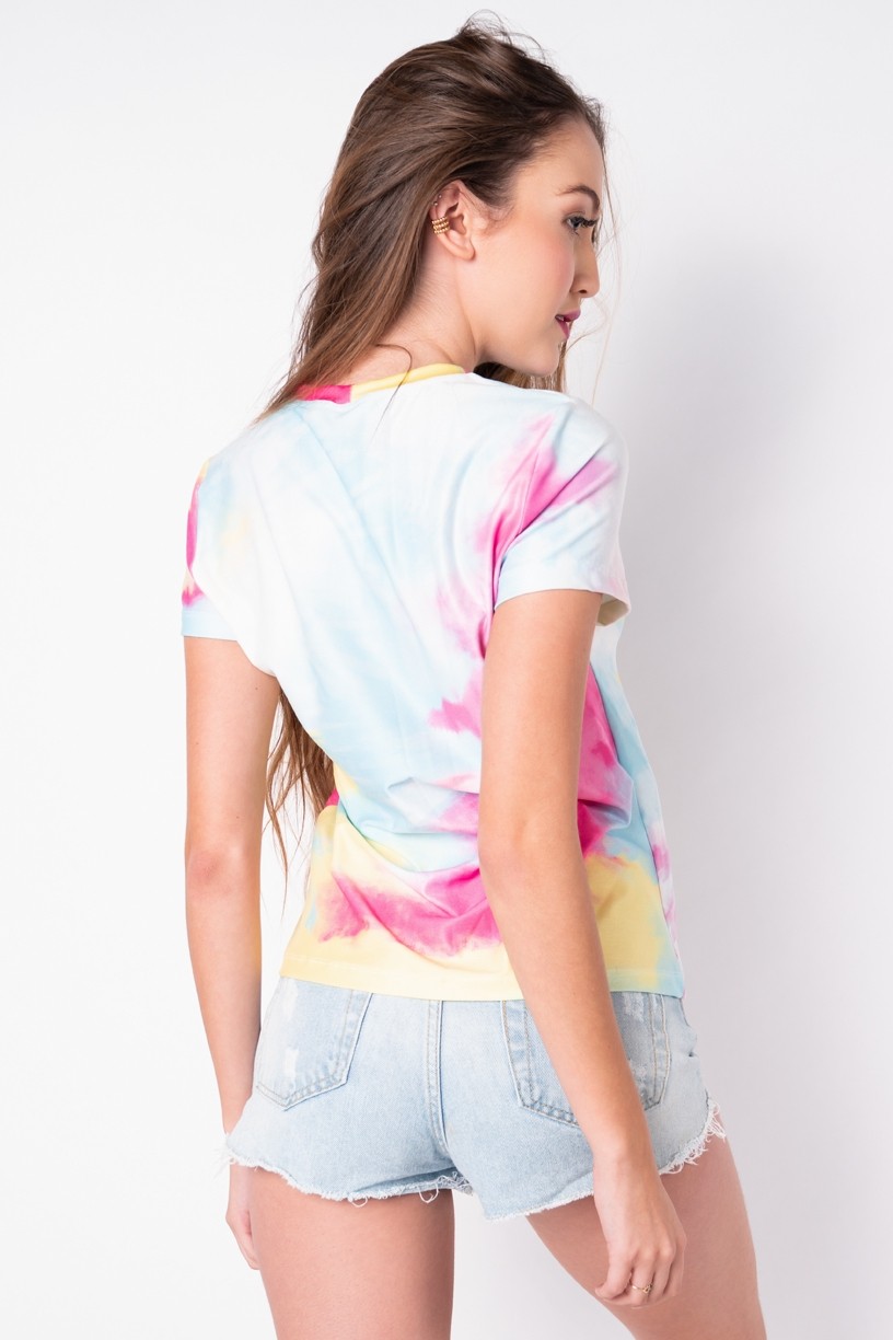 Blusa Básica com Nozinho Estampa Digital Tie Dye (Arco-Íris Forte) | Ref: K2829-D