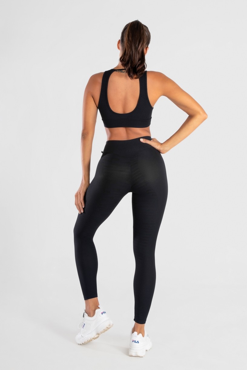 Top Três Travetes (Preto) | Ref: K3070-A 