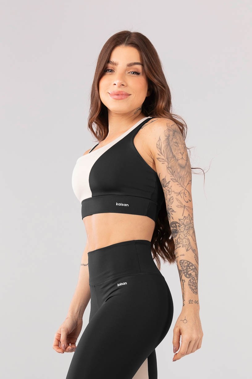 K4088-B_Top_Assimetrico_Bicolor_Preto__Bege__Ref_K4088-B