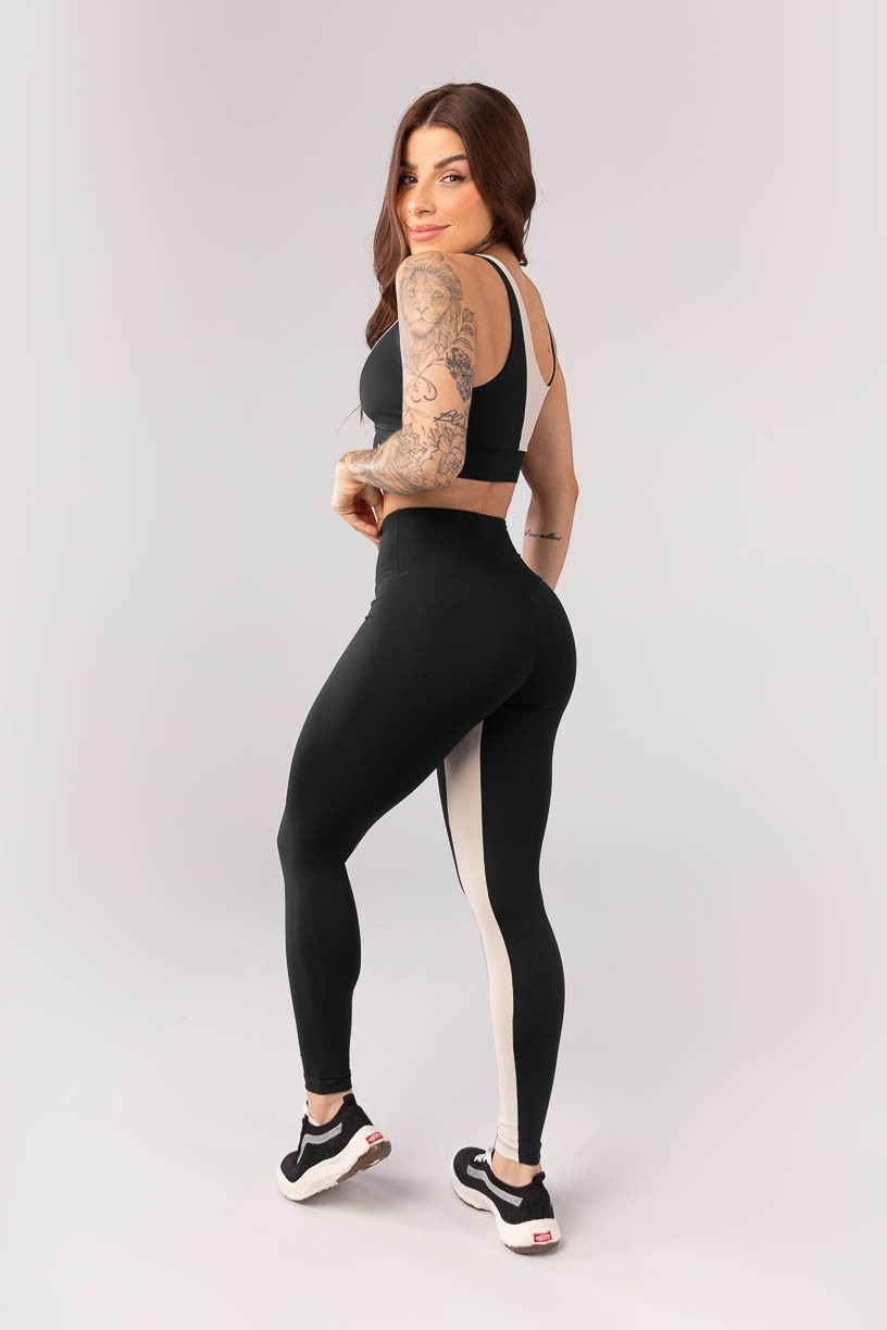 K4088-B_Top_Assimetrico_Bicolor_Preto__Bege__Ref_K4088-B