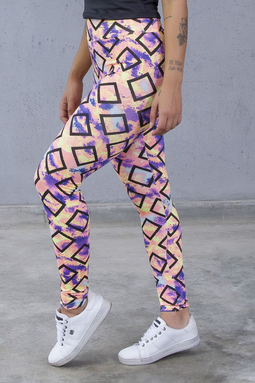 Legging Estampada (Quadrados com Manchas Coloridas) | Ref: KS-F27-120