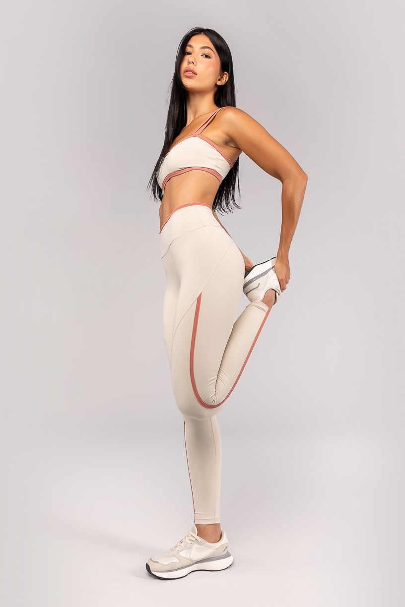 K4694-B_Calca_Legging_com_Chapado_e_Vira_Off-White__Telha__Ref:_K4694-B