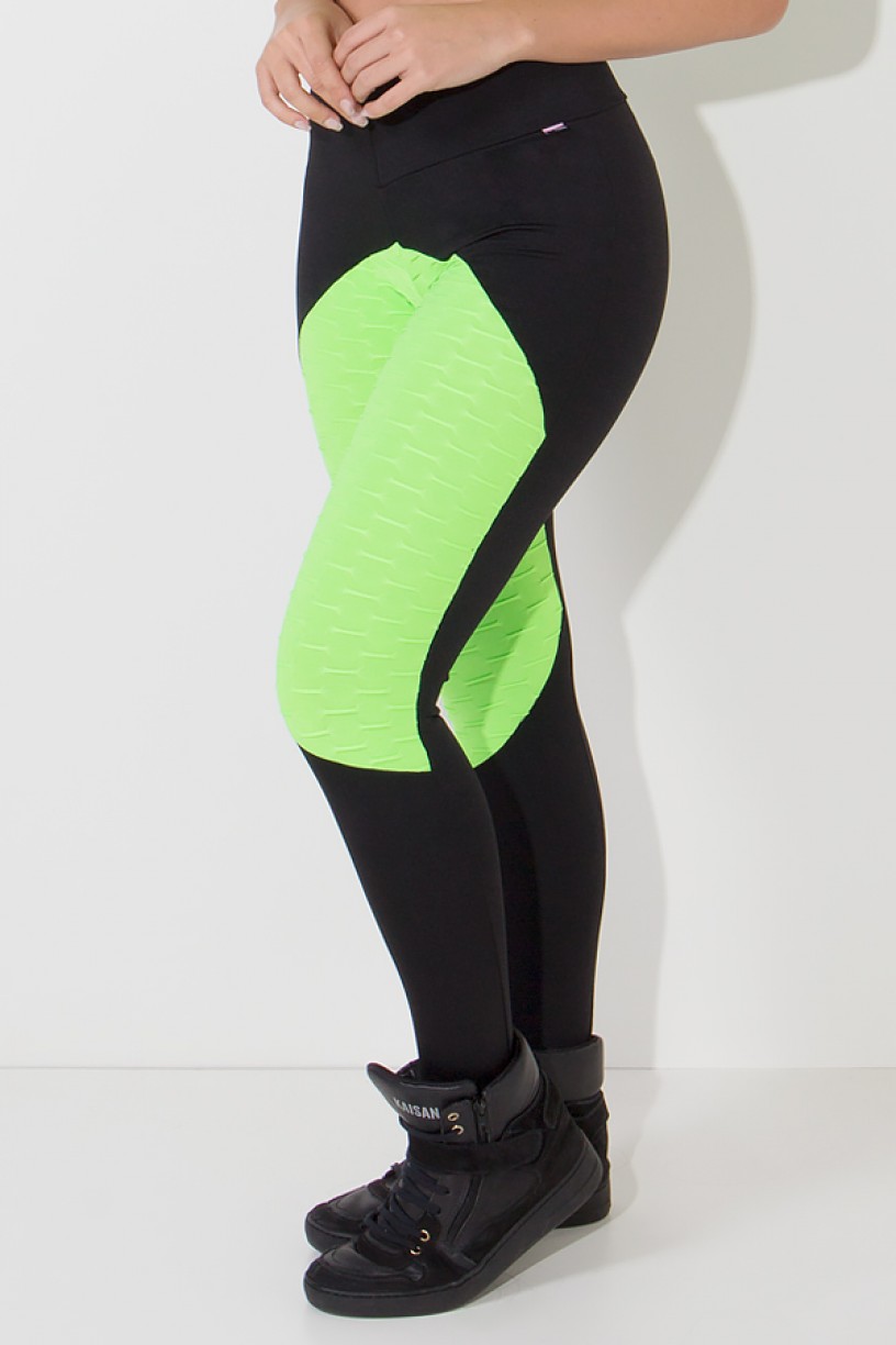 Calça Thainá Lisa com Detalhe Bolha Fluor (Preto / Verde Limão Fluor) | Ref: KS-F596-001