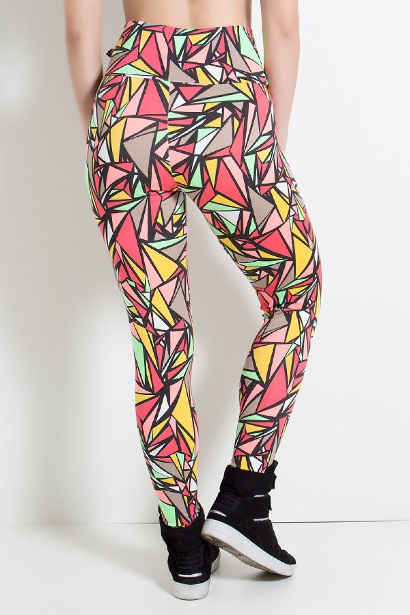 Legging Estampada Preto com Triângulos Coloridos | Ref: KS-F27-062 