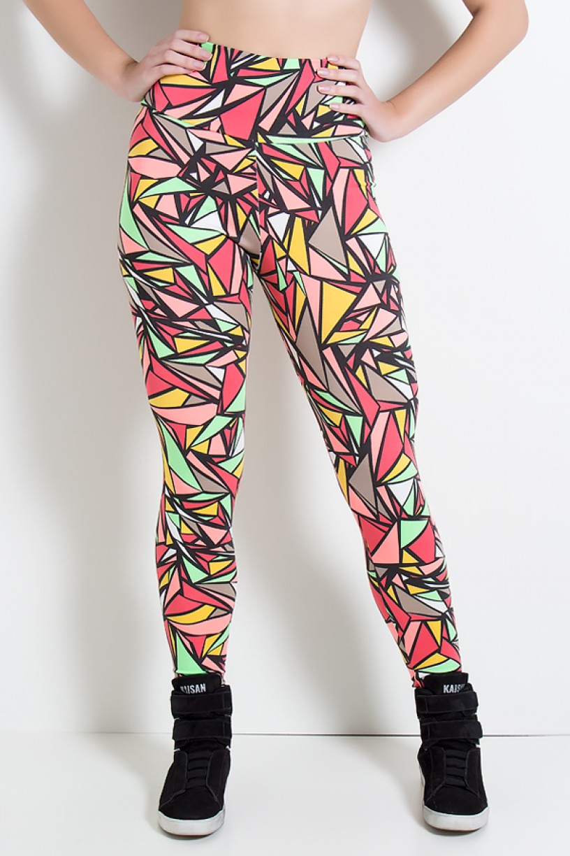 Legging Estampada Preto com Triângulos Coloridos | Ref: KS-F27-062 