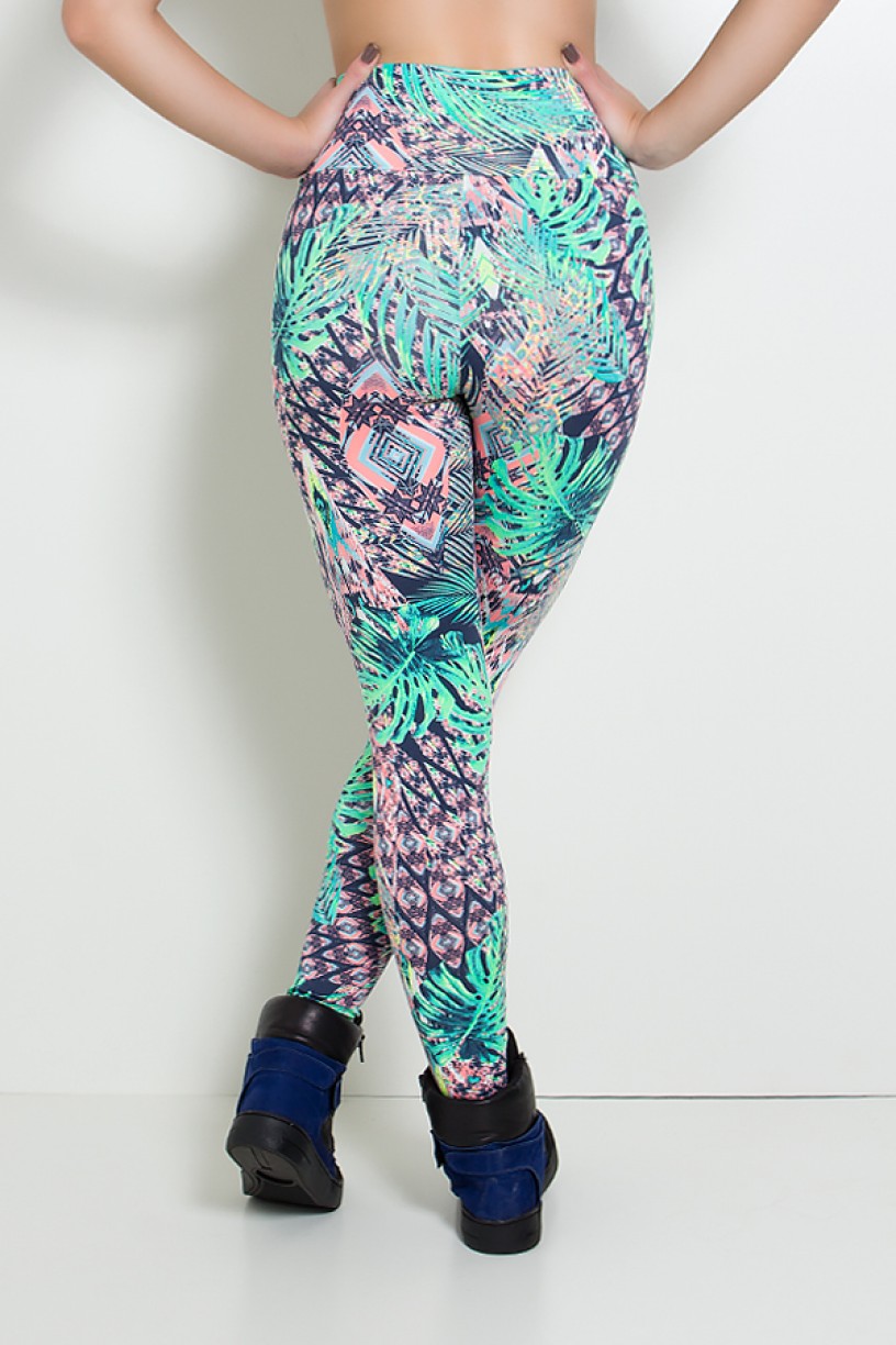 Legging Estampada Folha Verde com Mosaico Salmão e Azul | Ref: KS-F27-068