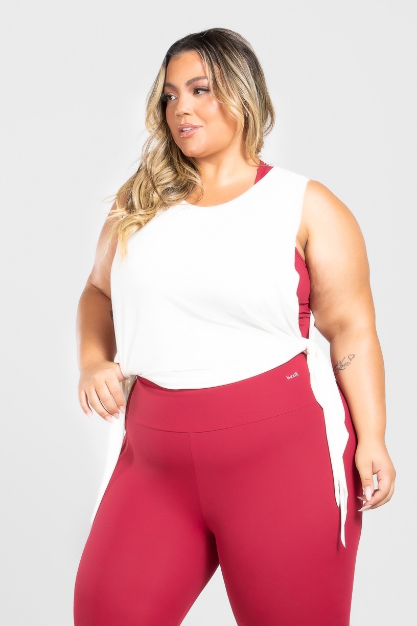 Regata com Nózinho Lateral Básica Plus Size (Off-White) | Ref: KP3083-G