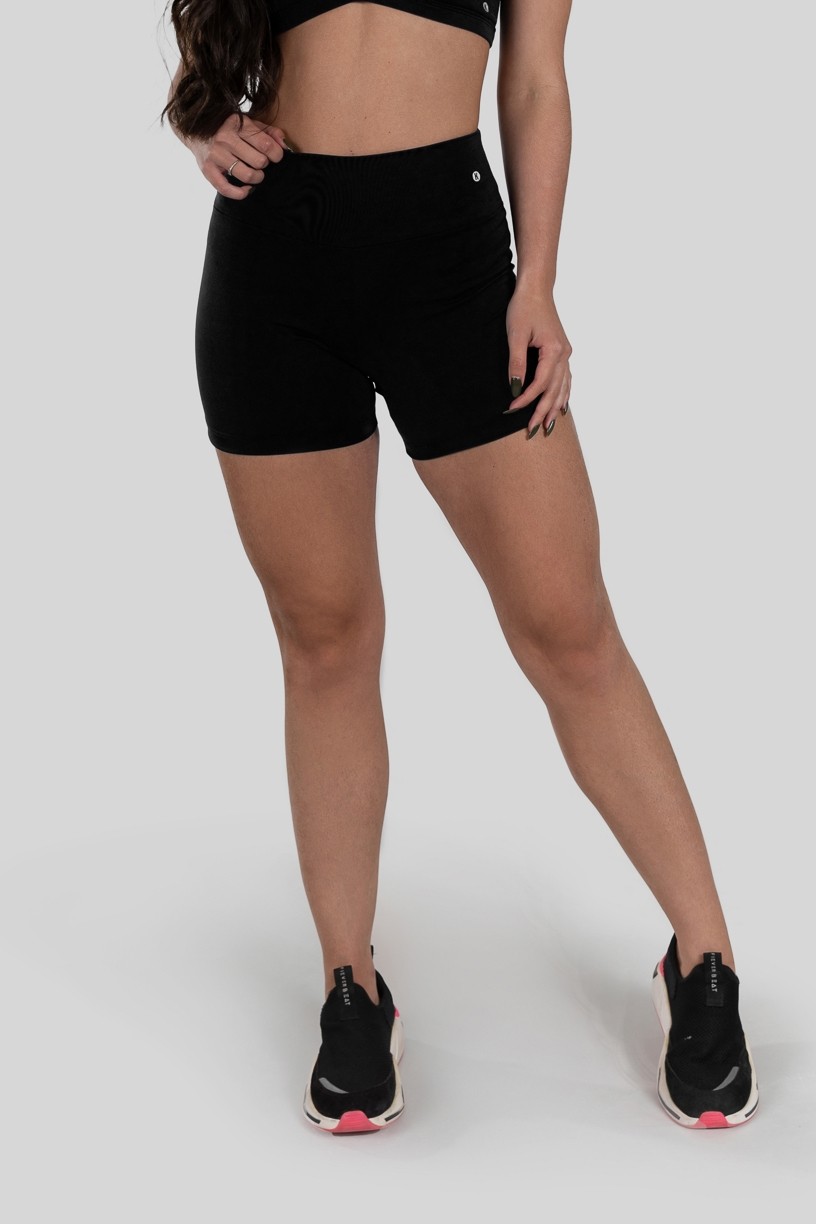 Short Básico de Poliéster (Preto) | Ref: K3177-A