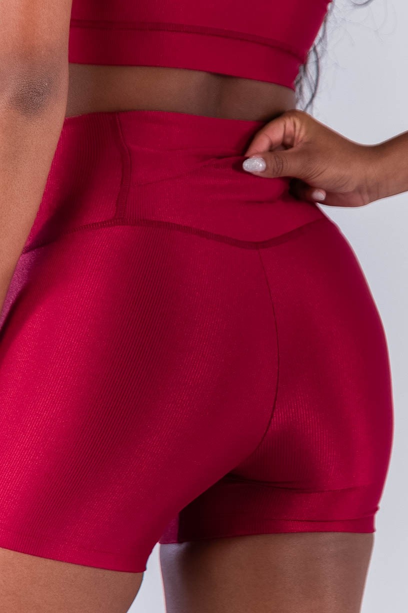 Short Canelado com Bolso no Cós (Cereja) | Ref: K4494-B