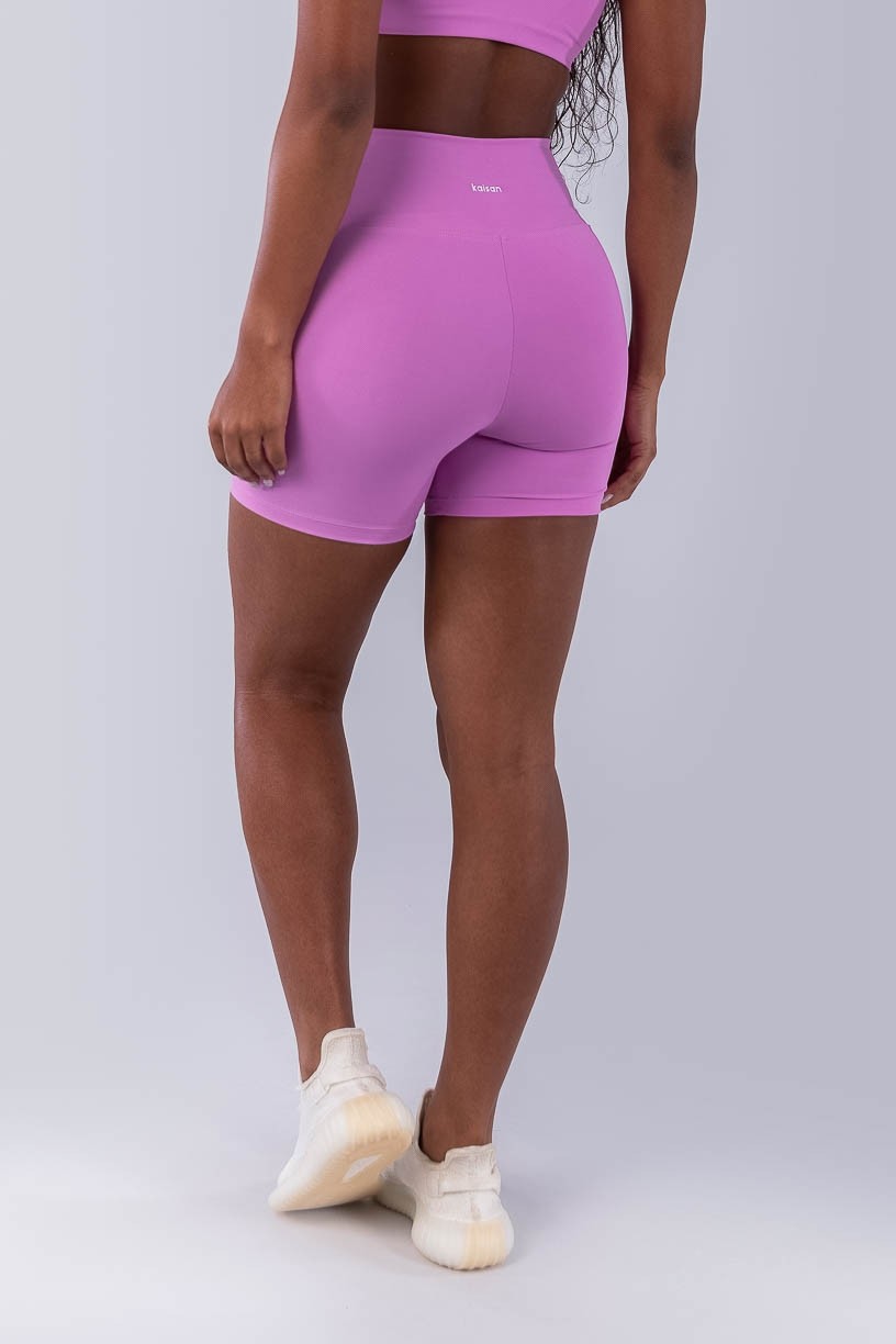 Short com Chapado Cruzado Contrastante (Aurora / Off-White) | Ref: K4483-B