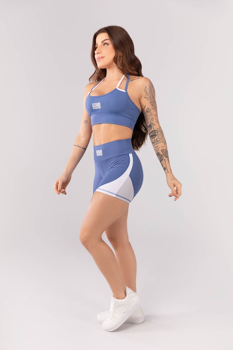 K3331-F_Short_com_Detalhe_Lateral_Azul__Branco__Cinza_Claro__Ref:_K3331-F
