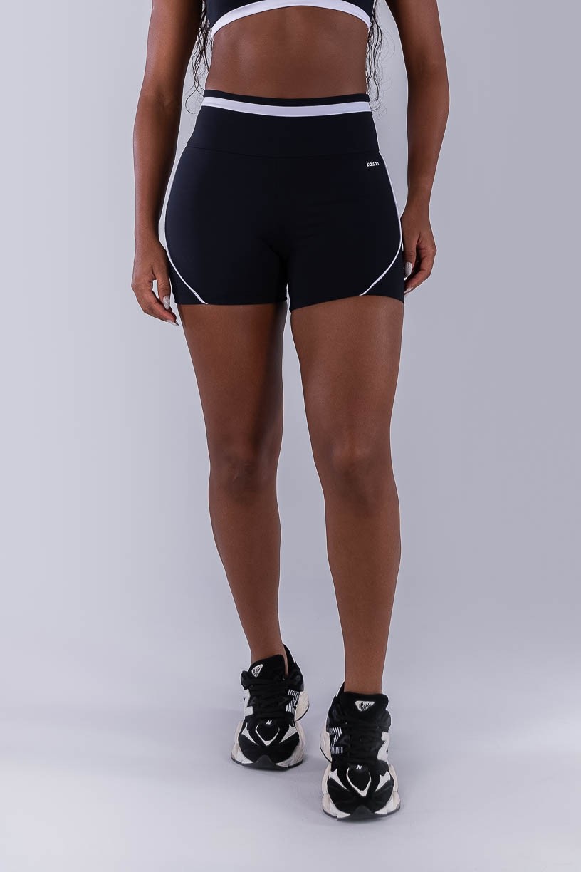 Short com Faixa no Cós e Vivo (Preto / Branco) | Ref: K4491-A