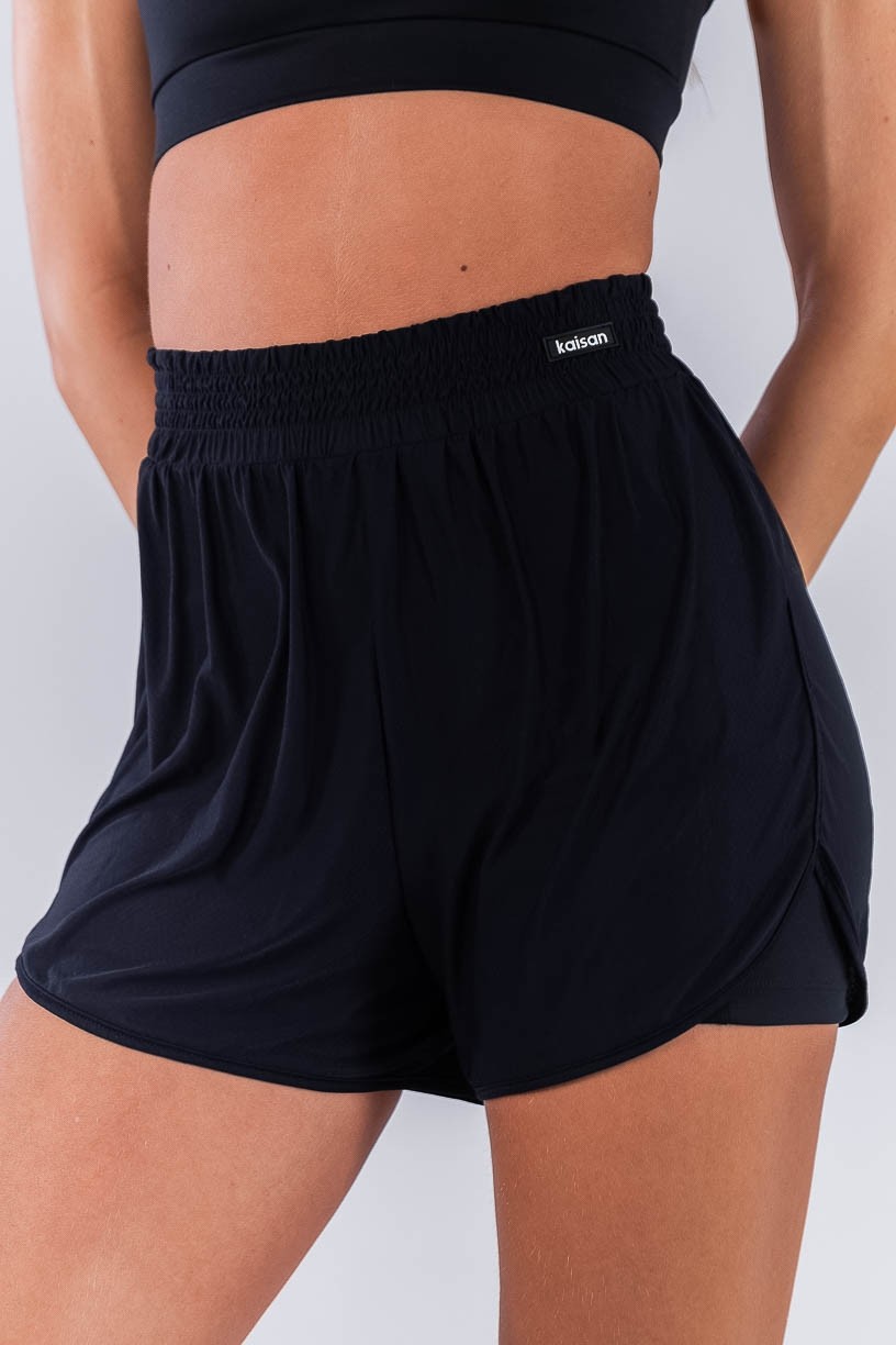 Short Duplo com Bolsos Internos (Preto) | Ref: K4502-A