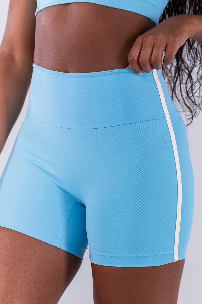 Short sem Gancho com Chapado Laterais (Azul Céu / Off-White) | Ref: K4486-B