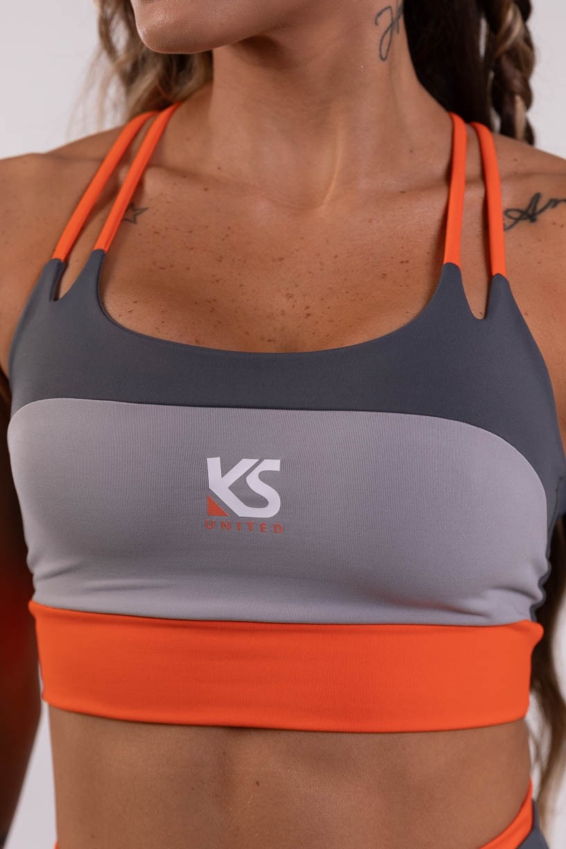 K3719-A_Top_com_Alcas_Duplas_e_Recortes_Contrastantes_Cinza__Laranja__Laranja__Ref:_K3719-A