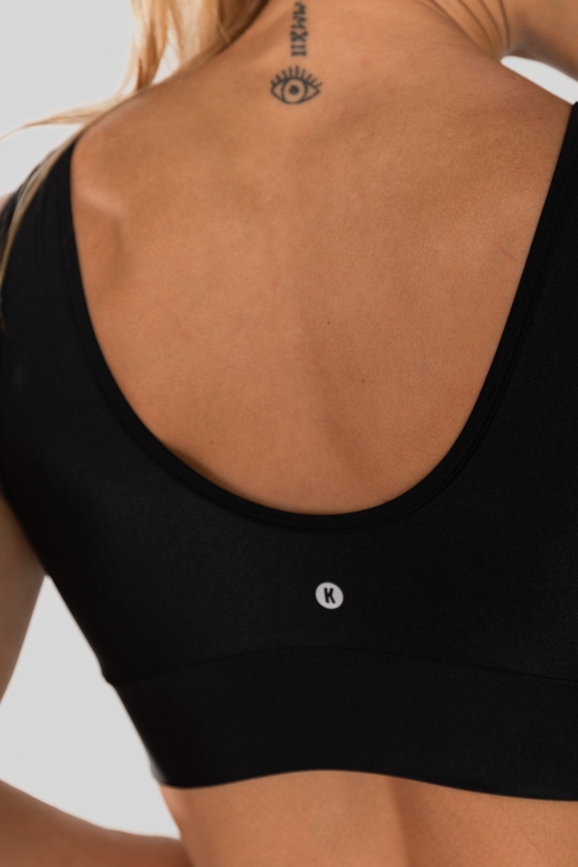 Top com Recorte e Vivo (Preto / Prata) | Ref: K3135-