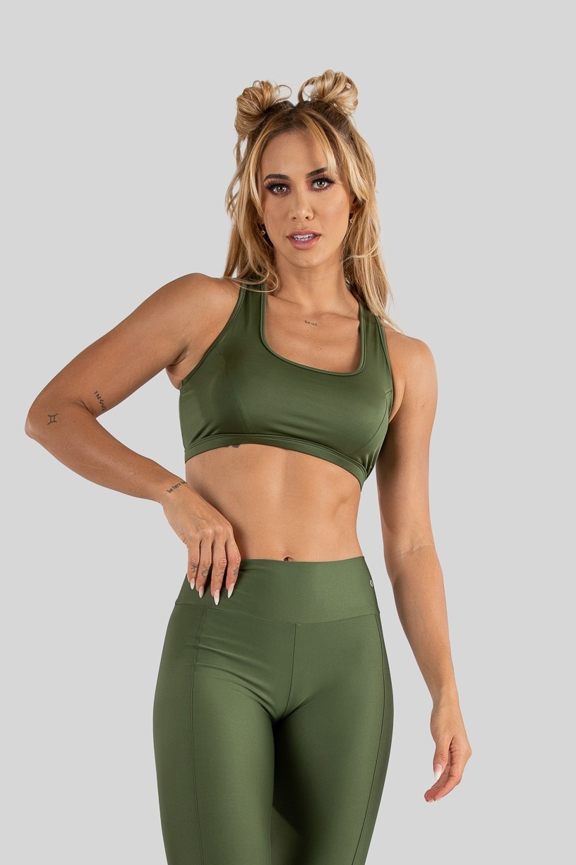 Top com Recorte no Busto (Verde Militar)  Ref K3229-D