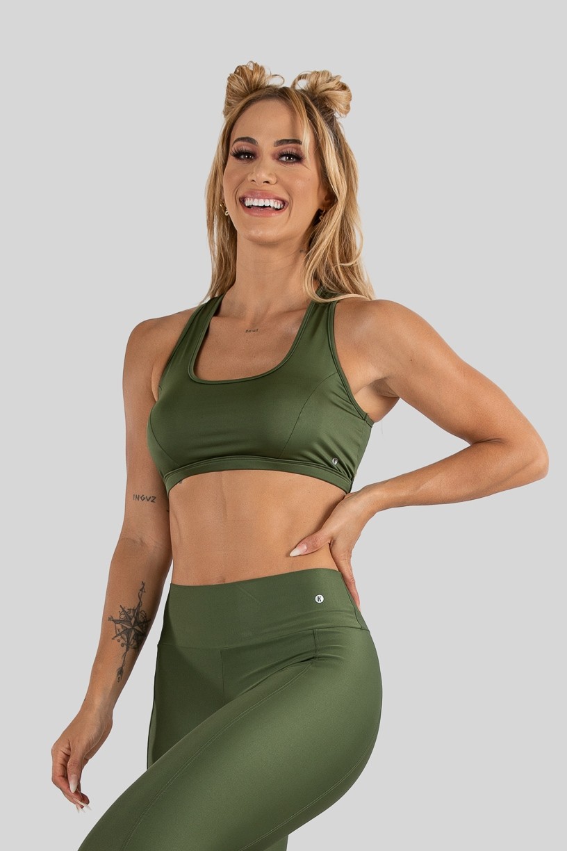 Top com Recorte no Busto (Verde Militar)  Ref K3229-D