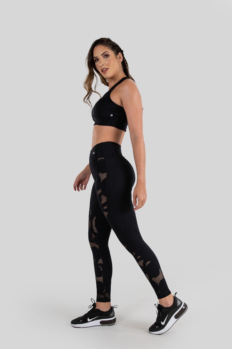 Top com Recortes Vazados (Preto)  Ref K3225-A