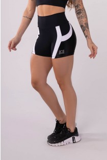 Short com Recorte Circular (Preto / Branco) | Ref: K3604-A