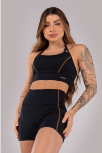 Short com Bolsos e Cobertura Contrastante (Preto) | Ref: K4435-A