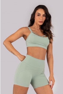 Short sem Ganchos e com Recortes (Verde Claro) | Ref: K4553-C