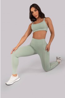Calça Legging com Bolsos e Cobertura Contrastante (Verde Claro) | Ref: K4564-B